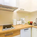 Stunning In With Swimming Pool Apartament