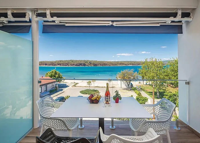 Gorgeous In With House Sea View *