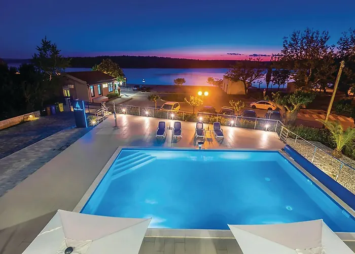 Gorgeous In With House Sea View *