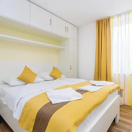 1 Bedroom Lovely Apartment In Punat *