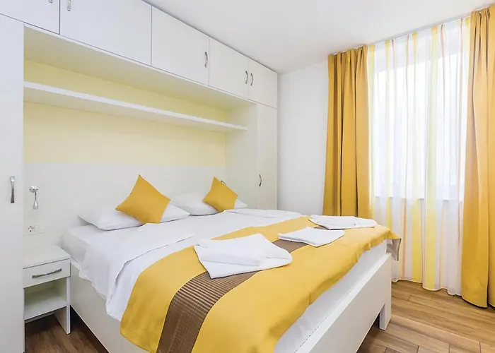 Gorgeous In With House Sea View *