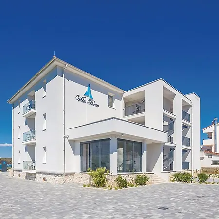 1 Bedroom Lovely In Апартаменты